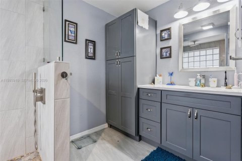 Casa en venta en Williston, Florida, 4 dormitorios, 228.08 m2 № 2056302 - foto 26