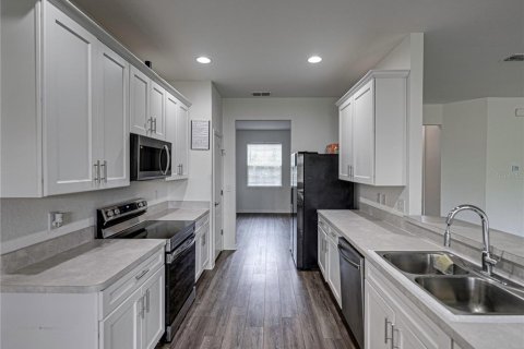Casa en venta en Auburndale, Florida, 4 dormitorios, 222.97 m2 № 1441099 - foto 7