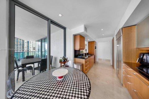 Condo in Miami, Florida, 2 bedrooms  № 1920440 - photo 20