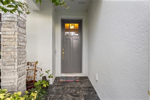 Casa en venta en Orlando, Florida, 4 dormitorios, 213.21 m2 № 1873586 - foto 2