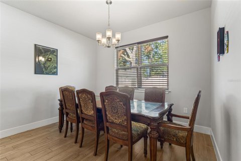 Casa en venta en Orlando, Florida, 4 dormitorios, 213.21 m2 № 1873586 - foto 9