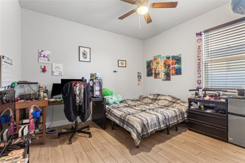 Casa en venta en Orlando, Florida, 4 dormitorios, 213.21 m2 № 1873586 - foto 25