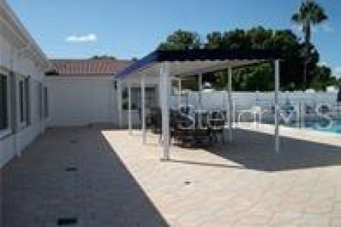 Condo in Pinellas Park, Florida, 3 bedrooms № 2229828 - photo 24