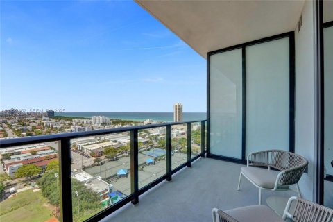 Condominio en venta en Miami Beach, Florida, 1 dormitorio № 1976458 - foto 12
