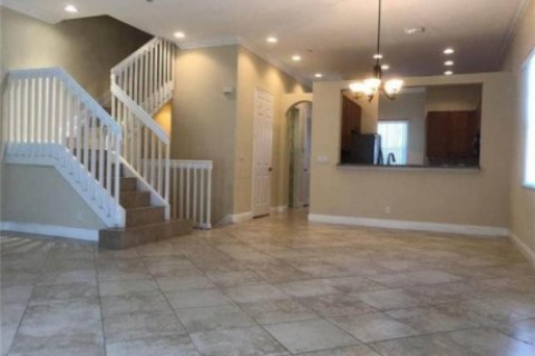 Townhouse in Pompano Beach, Florida 4 bedrooms № 1161888 - photo 1