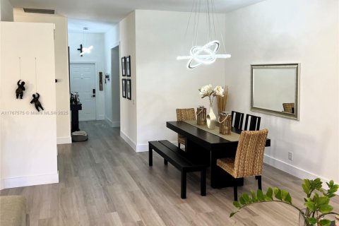 Casa en venta en Weston, Florida, 4 dormitorios, 180.42 m2 № 1596950 - foto 8
