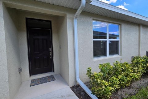 Casa en alquiler en Punta Gorda, Florida, 2 dormitorios, 140.84 m2 № 1629041 - foto 3