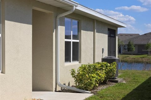 Casa en alquiler en Punta Gorda, Florida, 2 dormitorios, 140.84 m2 № 1629041 - foto 2