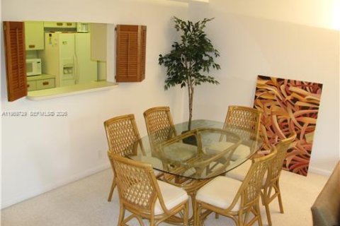 Condominio en venta en Key Biscayne, Florida, 2 dormitorios, 159.79 m2 № 2019967 - foto 6