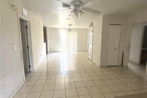 Villa ou maison à vendre à Ocala, Floride: 3 chambres, 111.2 m2 № 1857678 - photo 12