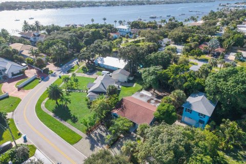 Villa ou maison à louer à Lantana, Floride: 3 chambres, 119.75 m2 № 2439259 - photo 3