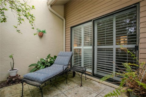 House in Sarasota, Florida 2 bedrooms, 127.09 sq.m. № 2152145 - photo 6