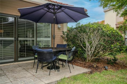 House in Sarasota, Florida 2 bedrooms, 127.09 sq.m. № 2152145 - photo 7