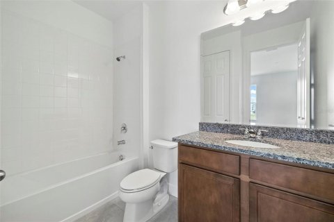 Casa en venta en Mount Dora, Florida, 6 dormitorios, 430.88 m2 № 1879858 - foto 4