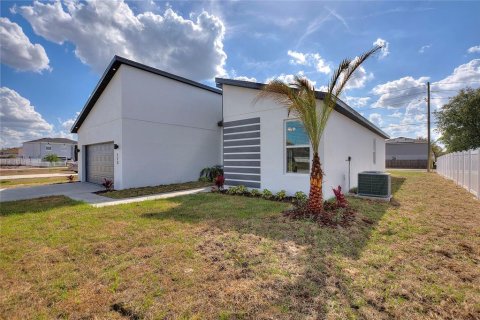 Casa en alquiler en Kissimmee, Florida, 4 dormitorios, 150.78 m2 № 1884051 - foto 3