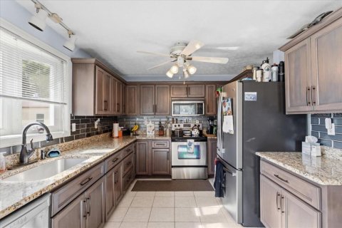 Casa en venta en Interlachen, Florida, 4 dormitorios, 331.66 m2 № 2206586 - foto 25