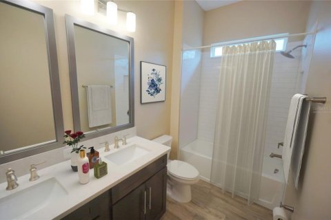 Casa en alquiler en Odessa, Florida, 4 dormitorios, 333.33 m2 № 1880572 - foto 10
