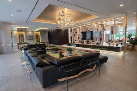 Condo in Miami, Florida, 2 bedrooms  № 2075352 - photo 26