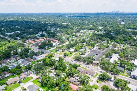 House in Tampa, Florida 3 bedrooms, 146.04 sq.m. № 1872360 - photo 9