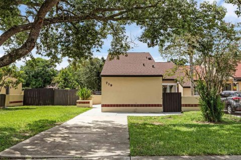 Dúplex en venta en Orlando, Florida, 3 dormitorios, 121.89 m2 № 1907635 - foto 1