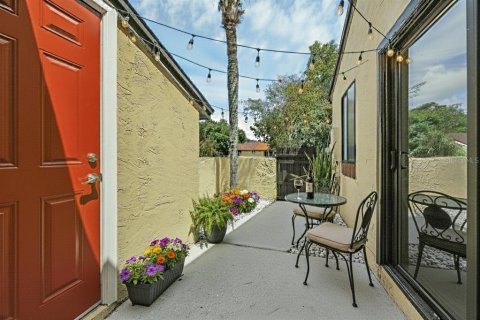 Dúplex en venta en Orlando, Florida, 3 dormitorios, 121.89 m2 № 1907635 - foto 30