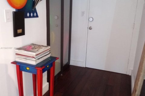 Copropriété à louer à Miami Beach, Floride: 1 chambre, 110.55 m2 № 1999509 - photo 20