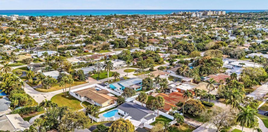 Casa en Deerfield Beach, Florida 3 dormitorios, 139.63 m2 № 1092910