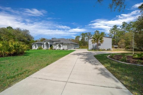 Villa ou maison à vendre à Crystal River, Floride: 4 chambres, 249.72 m2 № 2118859 - photo 9