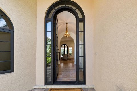 House in Lakewood Ranch, Florida 2 bedrooms, 273.23 sq.m. № 2368870 - photo 5