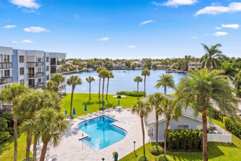 Condo à Delray Beach, Floride, 2 chambres № 2439382