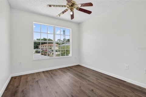 Appartement à louer à Kissimmee, Floride: 3 chambres, 104.24 m2 № 2387325 - photo 21