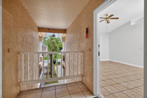 Appartement à louer à Kissimmee, Floride: 3 chambres, 104.24 m2 № 2387325 - photo 4