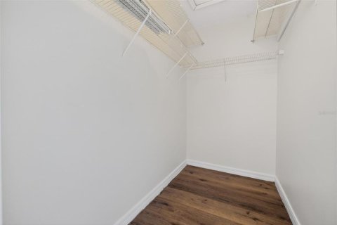 Appartement à louer à Kissimmee, Floride: 3 chambres, 104.24 m2 № 2387325 - photo 28
