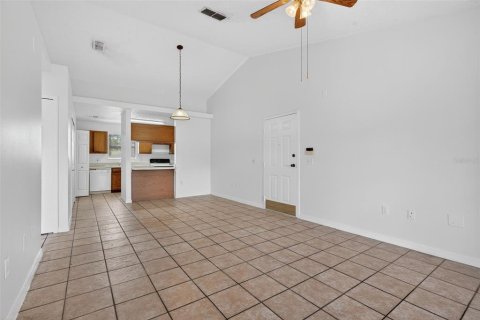 Appartement à louer à Kissimmee, Floride: 3 chambres, 104.24 m2 № 2387325 - photo 11