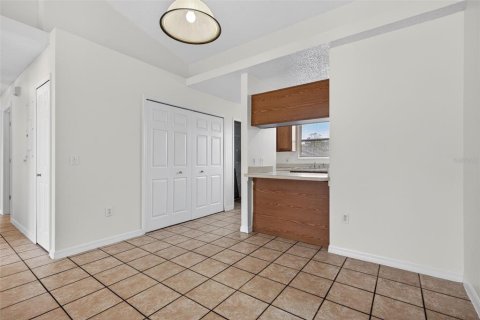 Appartement à louer à Kissimmee, Floride: 3 chambres, 104.24 m2 № 2387325 - photo 13