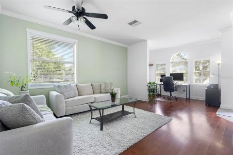 House in Winter Garden, Florida 4 bedrooms, 185.06 sq.m. № 1744200 - photo 8