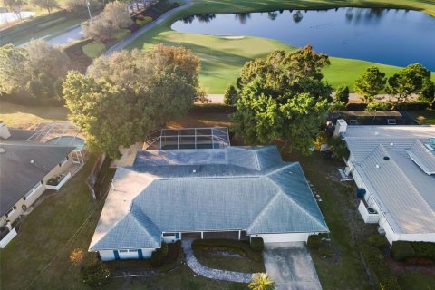House in Belleair, Florida 3 bedrooms, 191.47 sq.m. № 2198719 - photo 3