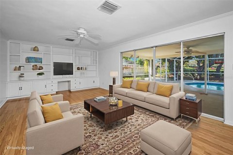 House in Belleair, Florida 3 bedrooms, 191.47 sq.m. № 2198719 - photo 30