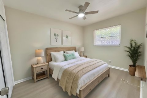 Condo in Lantana, Florida, 2 bedrooms № 2247303 - photo 12