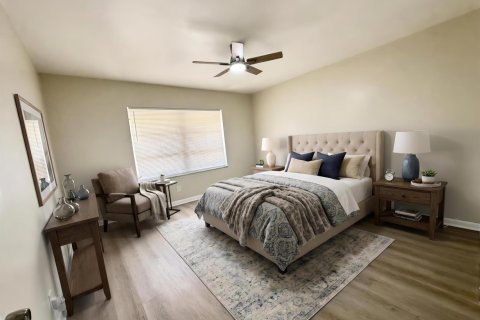 Condo in Lantana, Florida, 2 bedrooms № 2247303 - photo 9