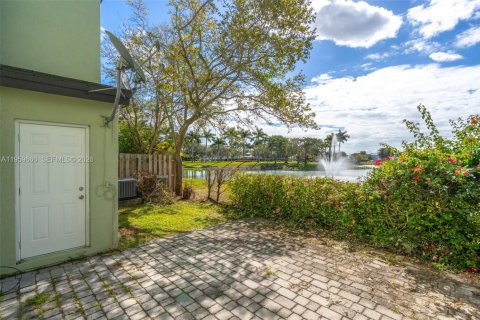 Adosado en venta en Homestead, Florida, 3 dormitorios, 106.93 m2 № 2023437 - foto 20