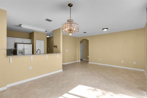 Adosado en venta en Homestead, Florida, 3 dormitorios, 106.93 m2 № 2023437 - foto 8