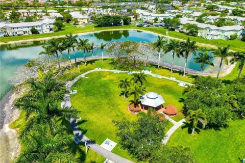 Adosado en venta en Homestead, Florida, 3 dormitorios, 106.93 m2 № 2023437 - foto 25