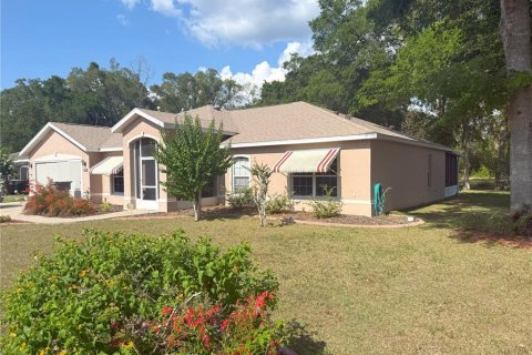 House in Ocala, Florida 3 bedrooms, 227.52 sq.m. № 2115528 - photo 3