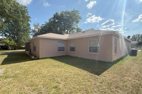 House in Ocala, Florida 3 bedrooms, 227.52 sq.m. № 2115528 - photo 5