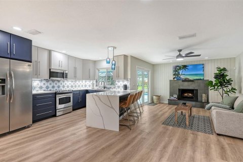 Villa ou maison à louer à Sarasota, Floride: 3 chambres, 179.21 m2 № 957680 - photo 19