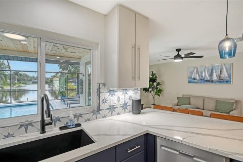 Villa ou maison à louer à Sarasota, Floride: 3 chambres, 179.21 m2 № 957680 - photo 23