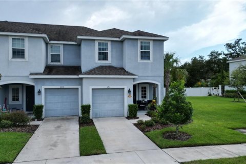 Townhouse in Riverview, Florida 3 bedrooms, 146.41 sq.m. № 1899541 - photo 1