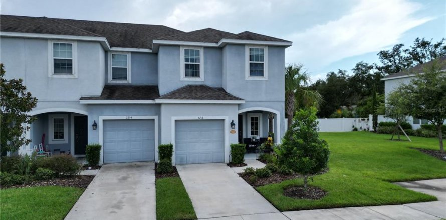 Townhouse in Riverview, Florida 3 bedrooms, 146.41 sq.m. № 1899541