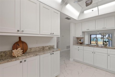 Condominio en venta en Saint Petersburg, Florida, 2 dormitorios, 130.53 m2 № 2098376 - foto 7